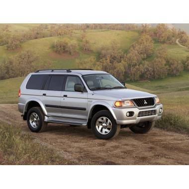 Чехлы на Mitsubishi Montero Sport (1996-2008)